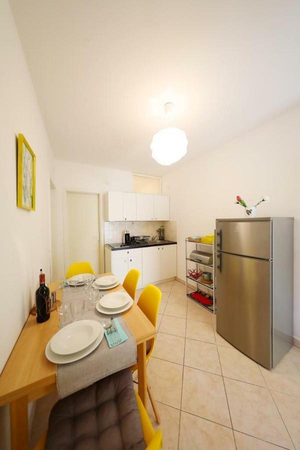 Apartman Bluemarin Apartman Pakoštane Kültér fotó
